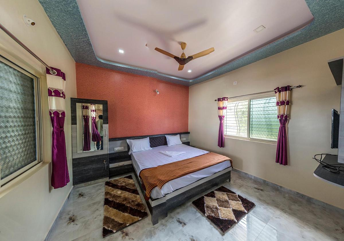 Krishna Homestay Hampi Esterno foto