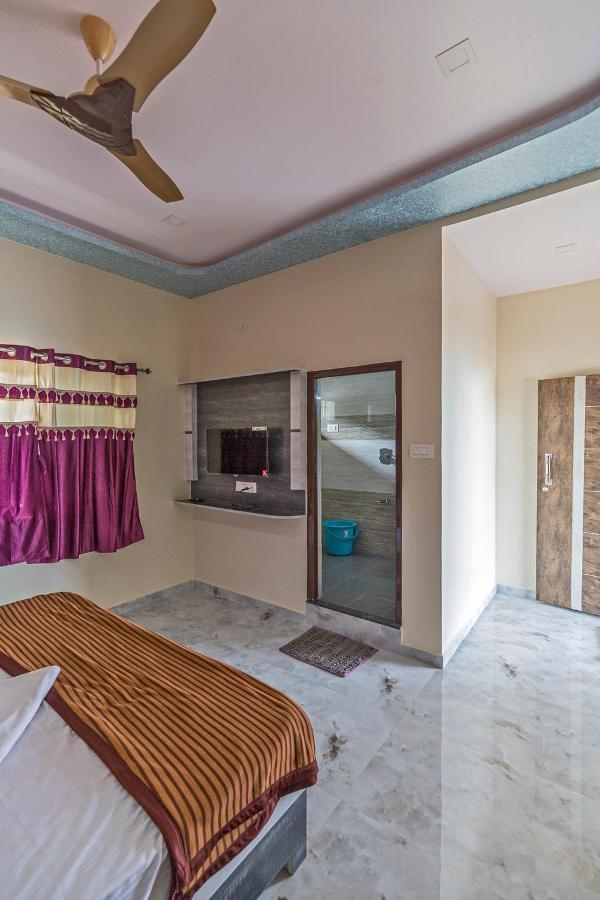 Krishna Homestay Hampi Esterno foto